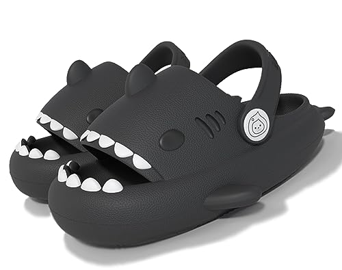 CELANDA Hai Hausschuhe für Jungen Mädchen Dusch Badeschuhe rutschfeste Shark Sildes Slippers Cute Badelatschen Kinder Pantoletten Weiche Dicke Sohle,Dunkelgrau Gr.22/23 EU von CELANDA