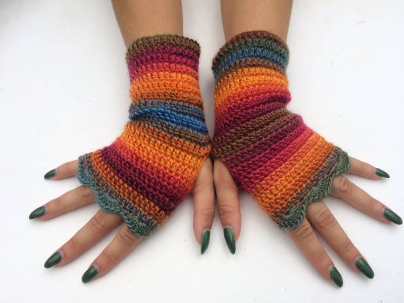 Armstulpen Pulswärmer Handschuhe Winter Accessoire, Frauen Geschenk Fingerlose Handschuhe, Herbst Winterhandschuhe, Handgehäkelt von CELINICRAFTS