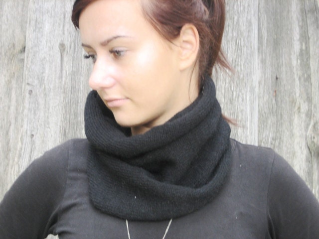 Chunky Knit Cowl Halswärmer Schwarz, Woman Schwarz Winter Schal Damen Tücher Schwarze Accessoires von CELINICRAFTS