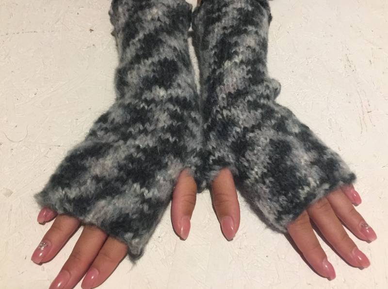 Damen Handschuhe Fingerlose Stulpen Lange Armstulpen Boho Handschuh Handgelenk Lange Versandfertig von CELINICRAFTS