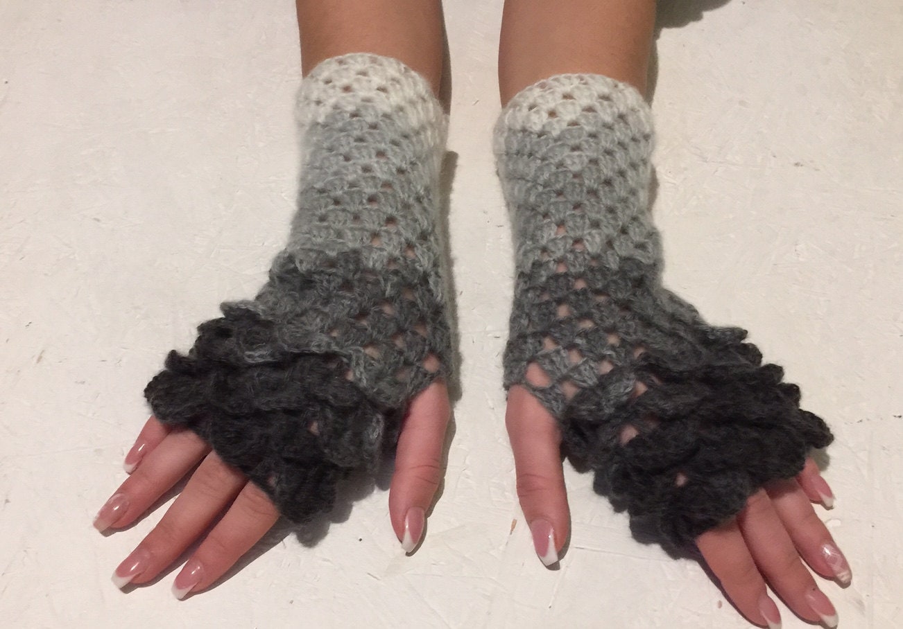 Drachen Armstulpen Krokodilstich Damen Fingerlose Handschuhe Drachenschuppe Geschenk Accessoire von CELINICRAFTS