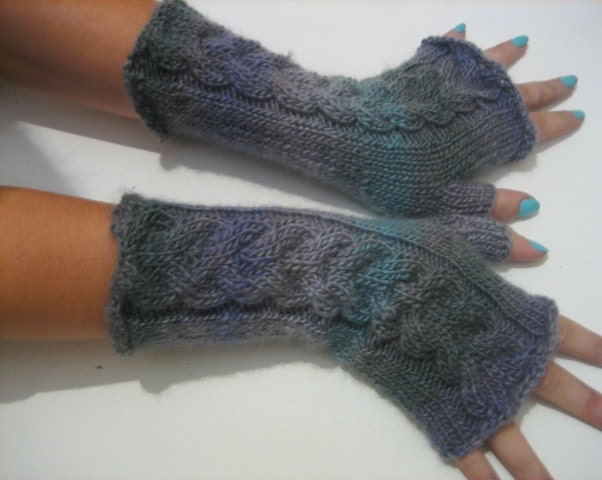 Fingerlose Handschuhe, Frauen Handschuhe Mehrfarbige Gestrickte Fingerlose Mit Zopfmuster, Handgemacht, Winter Halb von CELINICRAFTS