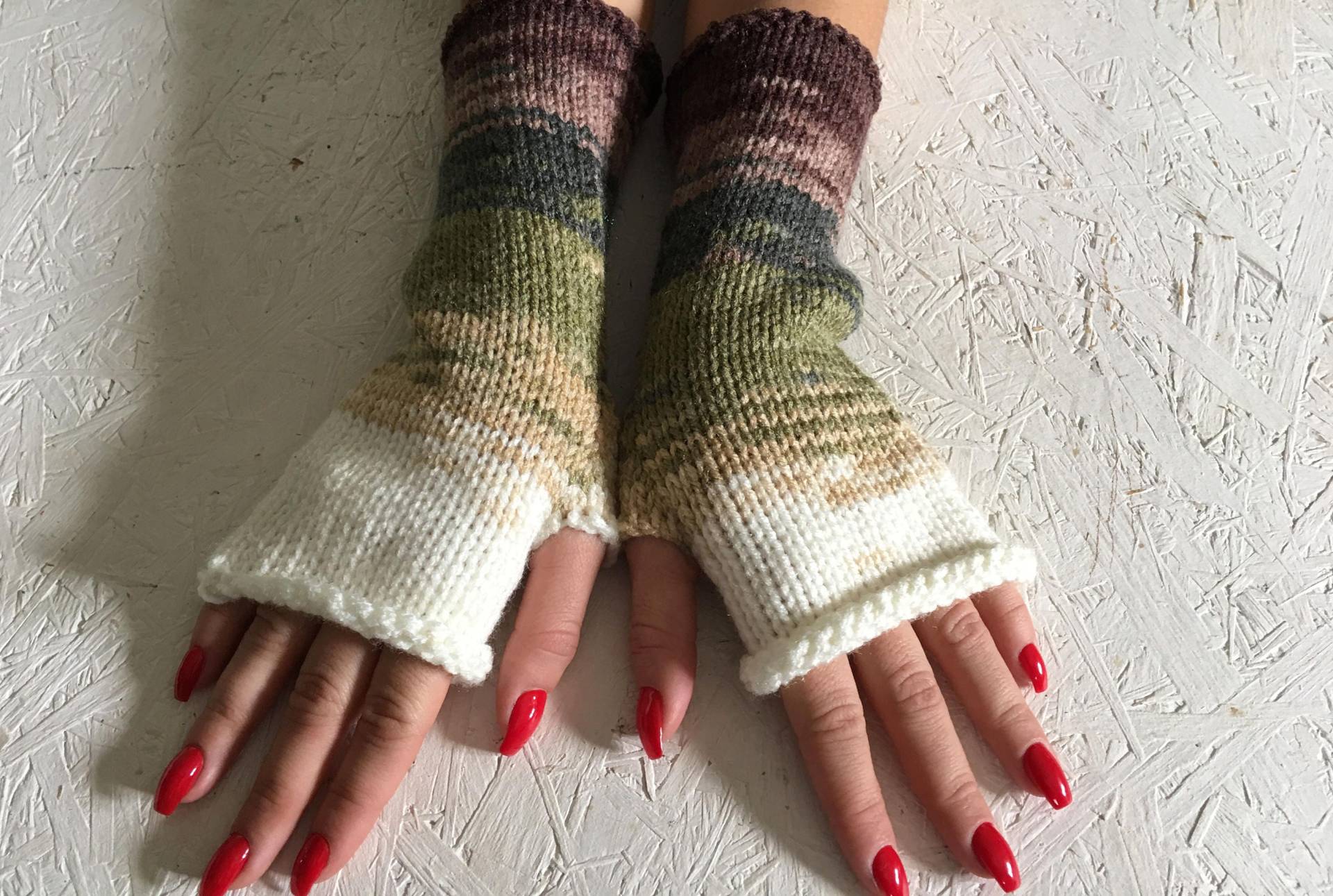 Frauen Geschenk Handschuhe Fingerlose Stulpen Lange Armstulpen Boho Handschuh Lange Versandfertig von CELINICRAFTS