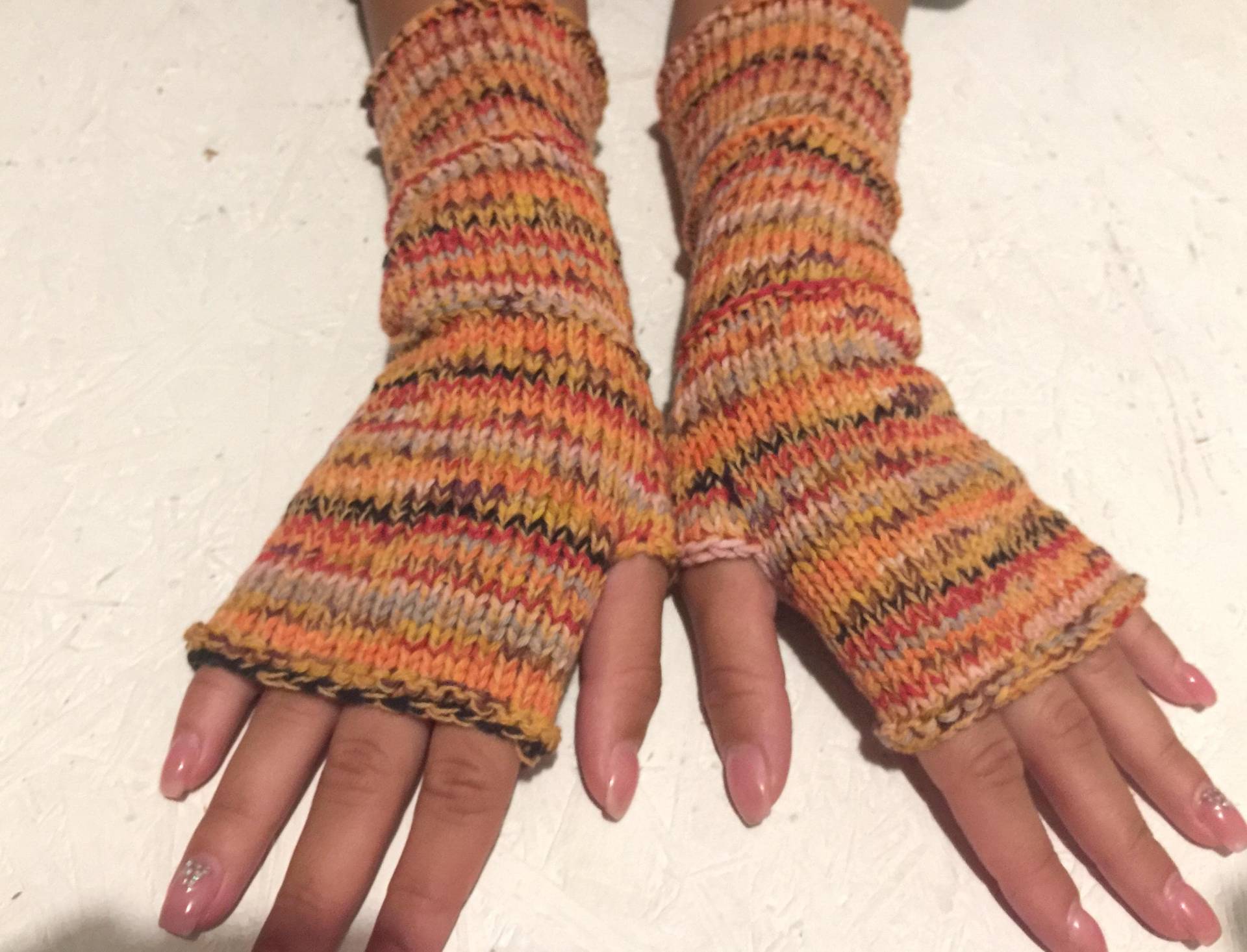 Neu Orange Gestrickte Handschuhe/Armstulpen Boho Handschuh Frauen Fingerlos Handgelenk Lange von CELINICRAFTS