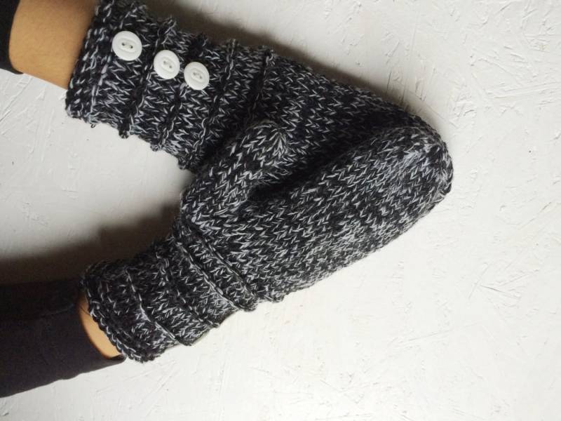 Schwarze Handschuhe, Armstulpen, Winter Geschenk Für Frauen von CELINICRAFTS