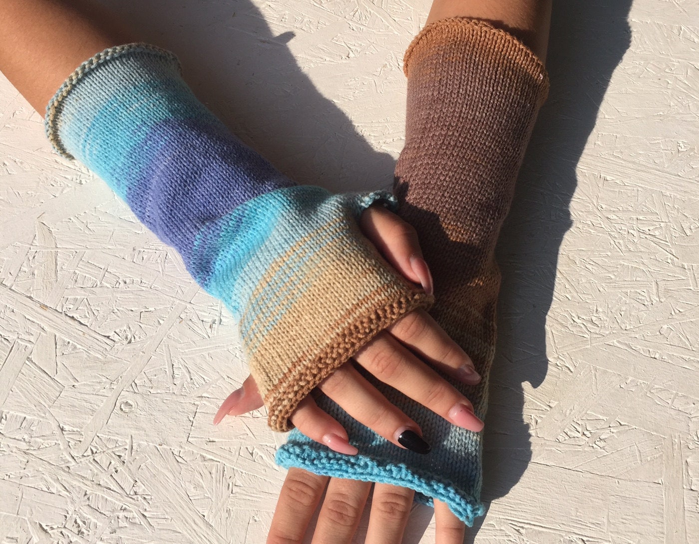 stricken Sie Fingerlose Handschuhe Lange Armstulpen Boho Handschuh Frauen Pulswärmer von CELINICRAFTS