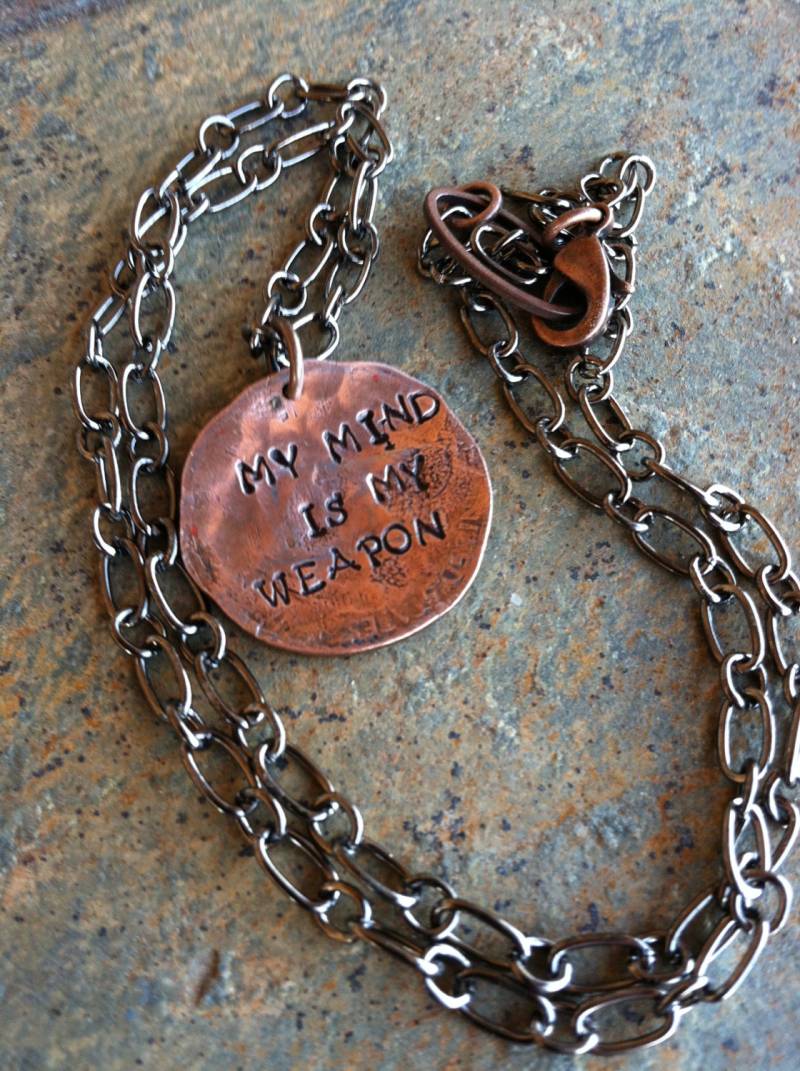 Kette Von Handgehämmert Kupfer Pfennig Schmuck ~ Mein Geist Ist Meine Waffe Alte Welt Thront Stil von CENTiment