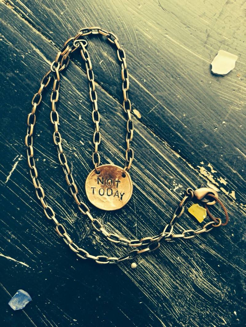 Mens Nicht Heute Halskette ~ Hand Hammered Kupfer Alte Welt Thrones Stil von CENTiment