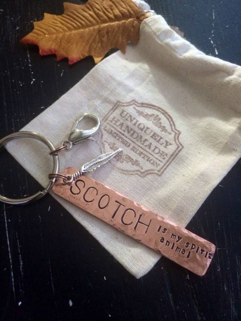 Scotch Ist Mein Geisttier ~ Schlüsselanhänger Oder Halskette Whisky Wodka Was Ihre Lieblings von CENTiment