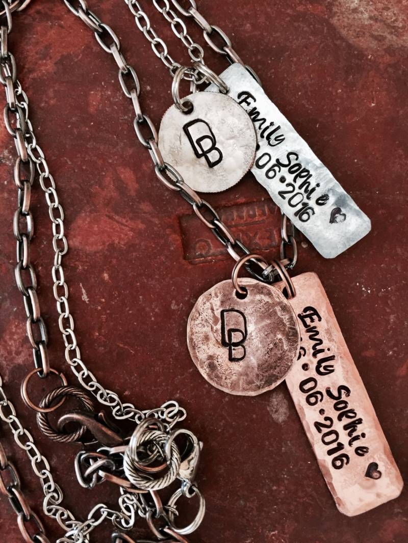 Set Aus 2 Ketten ~ Hand Gehämmert Bio Rustikal Kupfer Oder Edelstahl Partner Beste Freunde Paare Set Aus 2 Ketten ~ Hand Gehämmert Bio Rustikal Kupfer Oder Edelstahl Partner Beste Freunde Paare von CENTiment