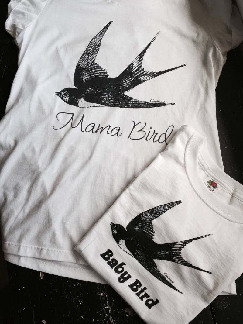Tag Der Mutter T Shirt 2Er Set ~ Super Weiche 100 % Baumwolle Mama Vogel Baby Neue Baby-Dusche von CENTiment