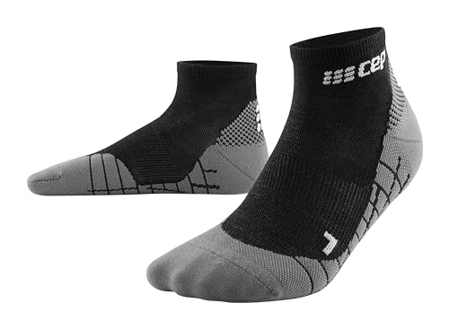 CEP - HIKING LIGHT MERINO LOW CUT SOCKS REDESIGN für Damen | Wandersocken aus Merinowolle mit Kompression | Trekkingsocken für leichte Beine in black | Größe III | M von CEP