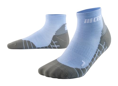 CEP - HIKING LIGHT MERINO LOW CUT SOCKS REDESIGN für Damen | Wandersocken aus Merinowolle mit Kompression | Trekkingsocken für leichte Beine in hellblau | Größe II | S von CEP