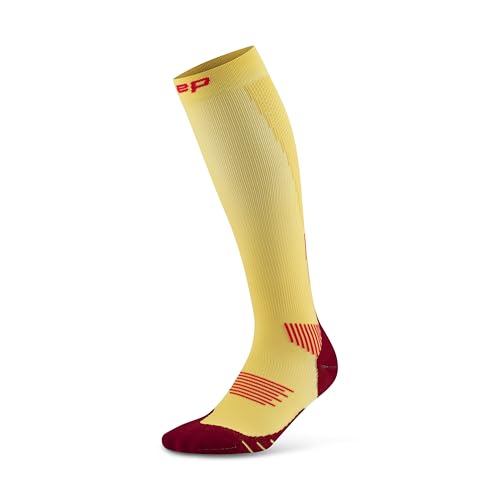 CEP - Lange Laufsocken mit Kompression für Herren, Core 5.0 Tall, Größe III/M / 32-38cm Wadenumfang, marigold/burgunder CEP - Lange Laufsocken mit Kompression für Herren, Core 5.0 Tall, Größe III/M / 32-38cm Wadenumfang, marigold/burgunder von CEP
