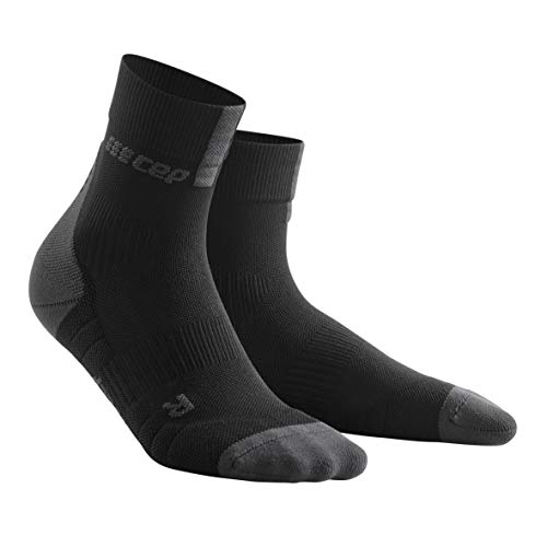 CEP – SHORT SOCKS 3.0 für Herren | Sportsocken für mehr Power und Ausdauer in schwarz / grau in Größe III ,39-42 von CEP