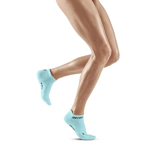 CEP - THE RUN COMPRESSION SOCKS LOW CUT für Damen | Kurze Laufsocken mit Kompression in hellblau | Regenerierende Kompressionssocken für Frauen | Gr. II | S von CEP