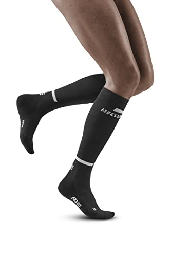 CEP - THE RUN COMPRESSION SOCKS TALL für Damen | Lange Laufsocken in schwarz mit Kompression | Regenerierende Kompressionsstrümpfe für Frauen | Gr. II | S von CEP
