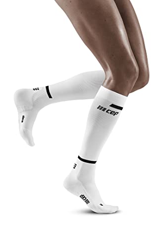 CEP - THE RUN COMPRESSION SOCKS TALL für Damen | Lange Laufsocken in weiß mit Kompression | Regenerierende Kompressionsstrümpfe für Frauen | Gr. II | S von CEP