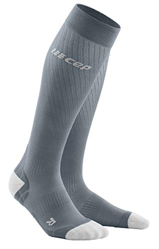 CEP – ULTRALIGHT COMPRESSION SOCKS REDESIGN für Damen | Leichte Laufsocken mit Kompression in grau / hellgrau | Größe II von CEP