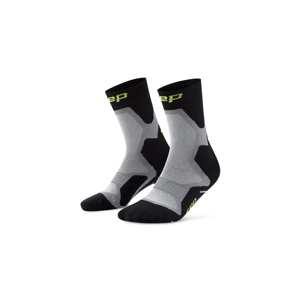 Core Run Cushion Mid Cut Socks M von CEP