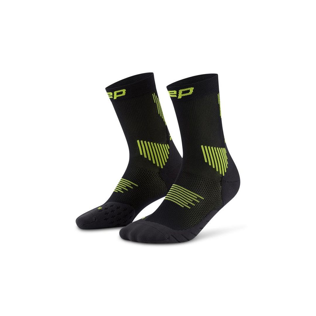 Core Run Mid Cut Socks 5.0 L von CEP