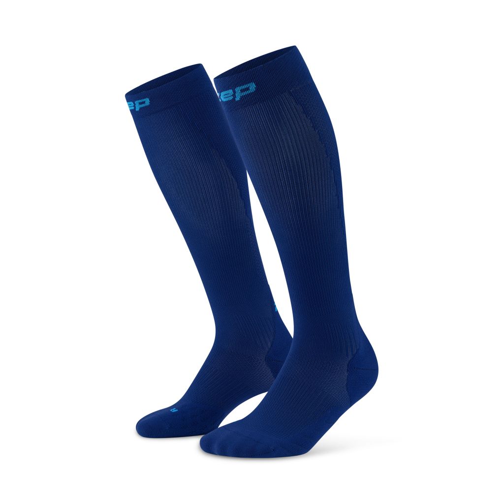 Core Run Tall Socks 5.0 M von CEP