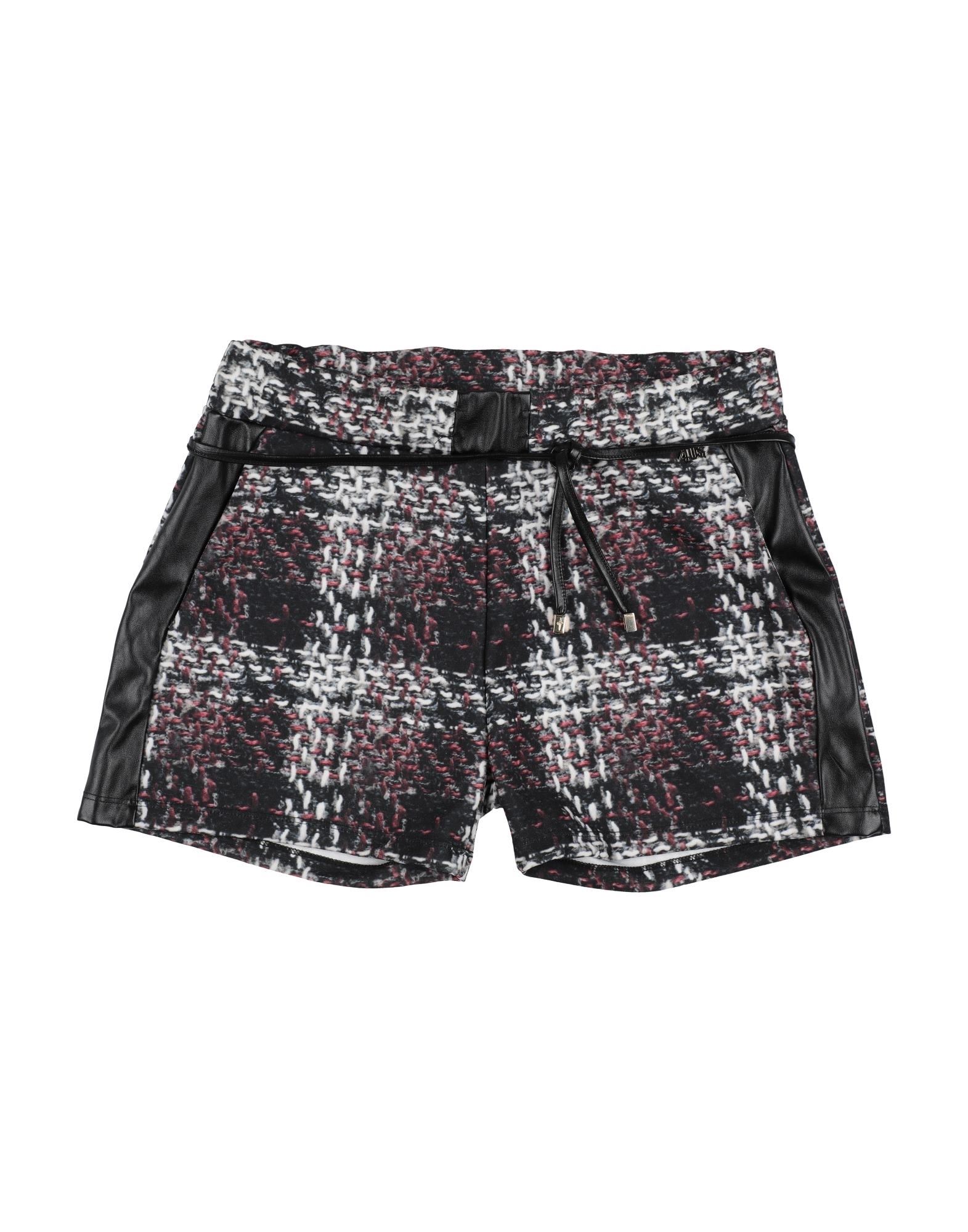 CESARE PACIOTTI 4US Shorts & Bermudashorts Kinder Schwarz von CESARE PACIOTTI 4US