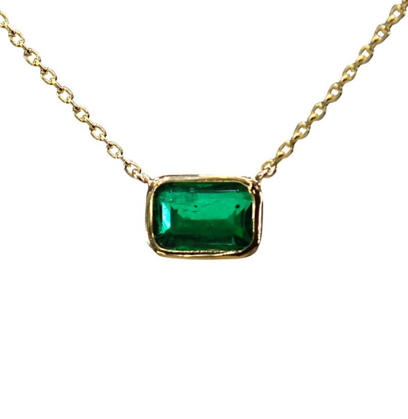 1 Karat Natürliche Grüne Smaragd 14 K Gold Halskette von CESTSLA