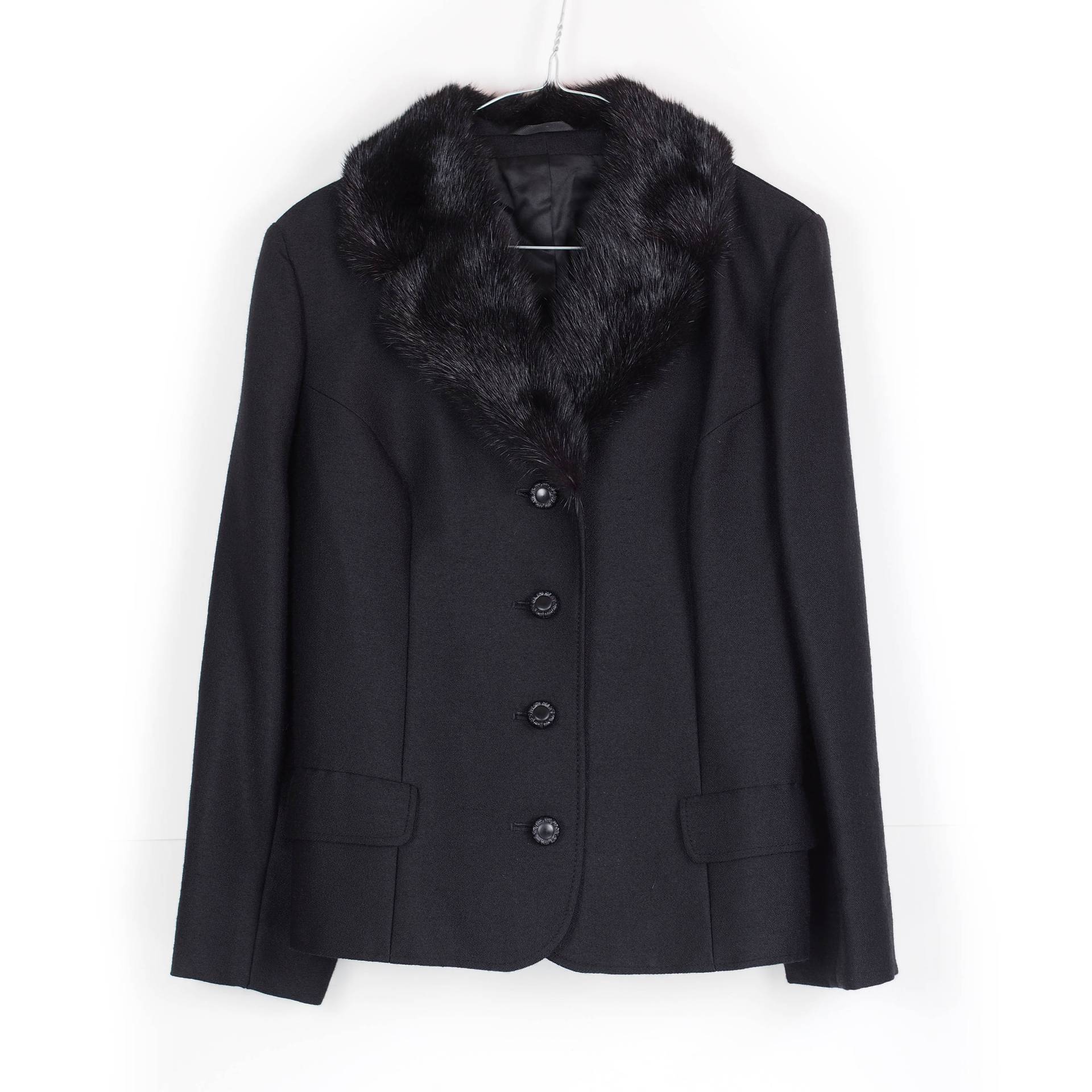 Unikat/Vintage Geschneiderter Blazer Wolljacke Mit Echtem Nerzpelzkragen Schwarzer Nerz Pelzjacke | Größe 38 Unikat/Vintage Geschneiderter Blazer Wolljacke Mit Echtem Nerzpelzkragen Schwarzer Nerz Pelzjacke | Größe 38 von CFCOLLECTOFFICAL