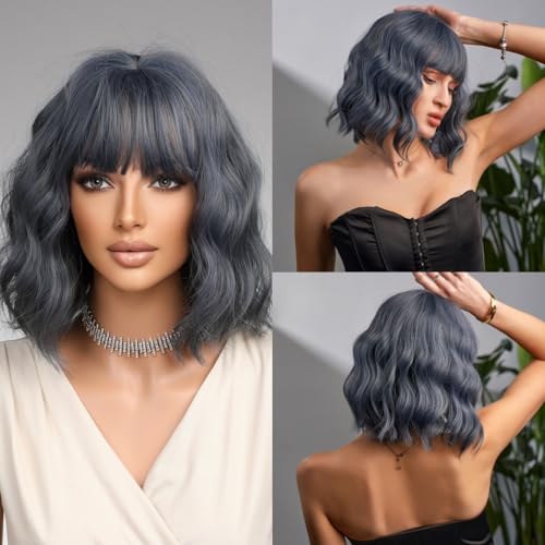 CGVG Kurze Gewellte Bob Perücke mit Pony Hitzebeständige Synthetische Lockige Schulterlange Perücke für Damen Frauen Cosplay Alltag Halloween Party Fasching Karneval (Graublau) von CGVG