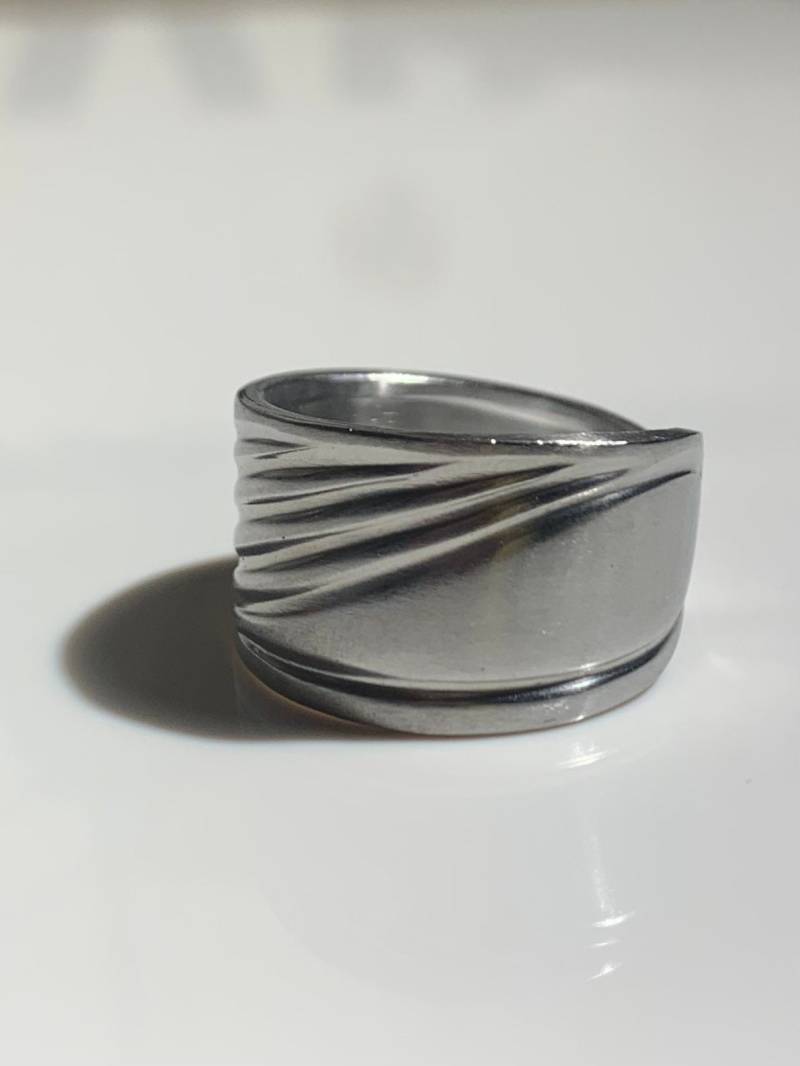 Gabel Ring | Grösse 9 Handarbeit von CHAINSCAPE