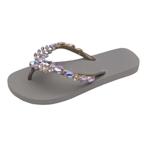 CHANCLAS by simone herrera ADELA candy, grey, 41/42 - Bequeme Designer Luxus Damen Zehentrenner - edle & hochwertige Damen Sandalen mit Glitzer für jeden Anlass Kollektion 2025 CHANCLAS by simone herrera ADELA candy, grey, 41/42 - Bequeme Designer Luxus Damen Zehentrenner - edle & hochwertige Damen Sandalen mit Glitzer für jeden Anlass Kollektion 2025 von CHANCLAS by simone herrera