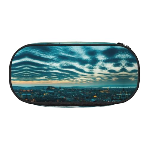 CHANGLEI The Dusk View of City Federmäppchen mit doppeltem Reißverschluss und 4 Stiftfächern, Netztasche, bedrucktes, leichtes, strapazierfähiges Polyester-Federmäppchen für Schule, Büro oder von CHANGLEI