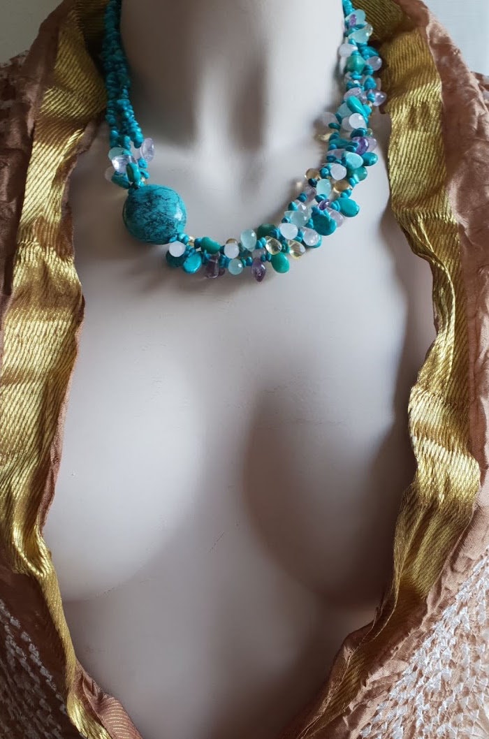 Halskette Naturtürkis, Amethyst Citrin & Mehr von CHANTALEUROPE