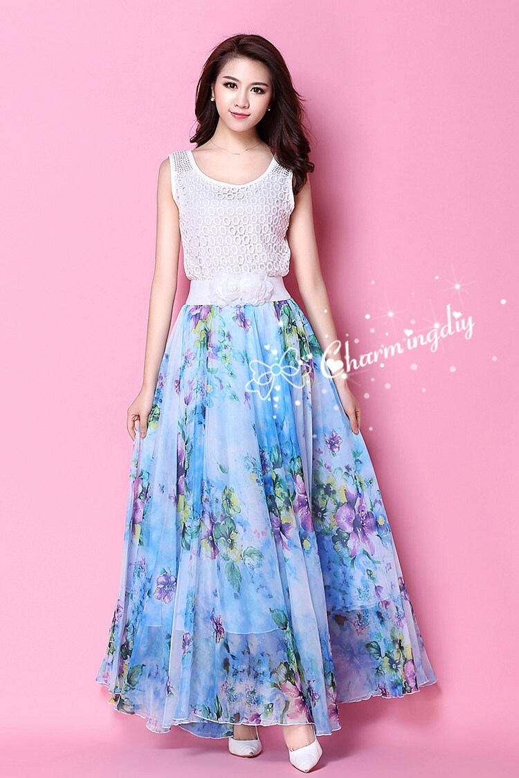 Blauer Chiffon Maxirock Mit Blumenmuster Sommer-strand-Sommerkleid von CHARMINGDIY