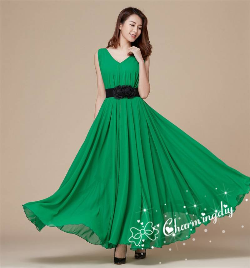 Grünes Chiffon Maxikleid Leichtes Party-Brautjungferkleid von CHARMINGDIY
