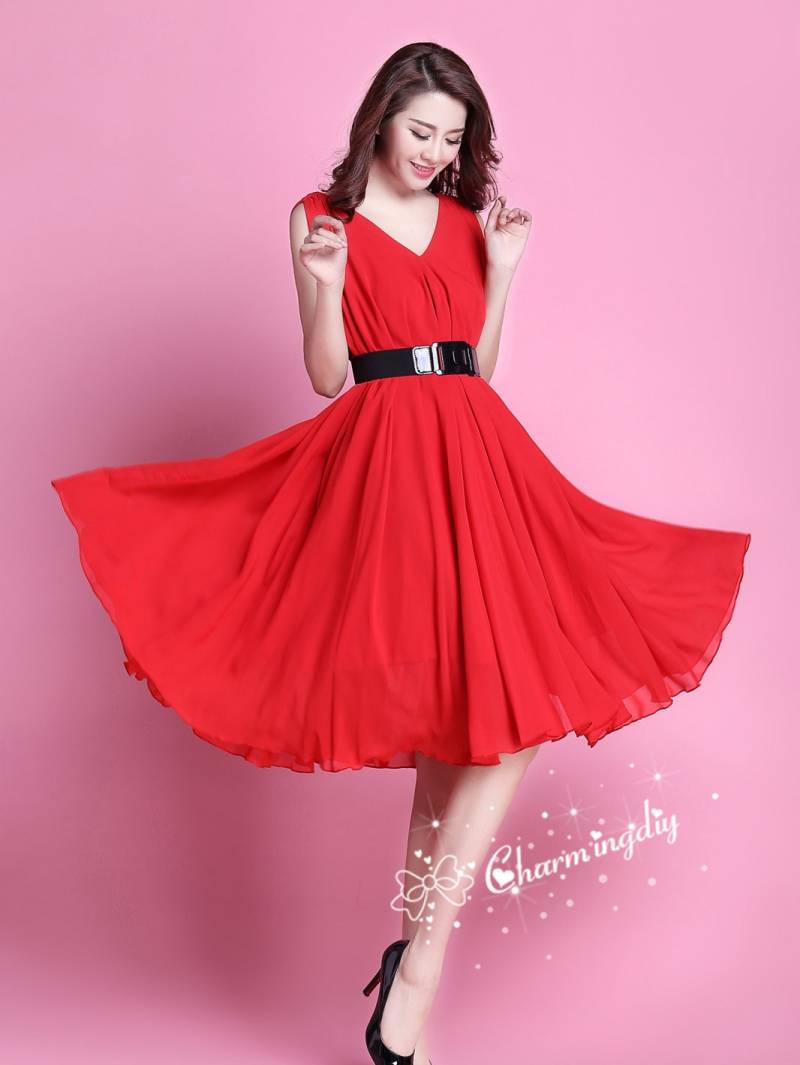Rotes Chiffon Kleid Mit V-Ausschnitt Knielanges Sommerkleid Gürtel von CHARMINGDIY