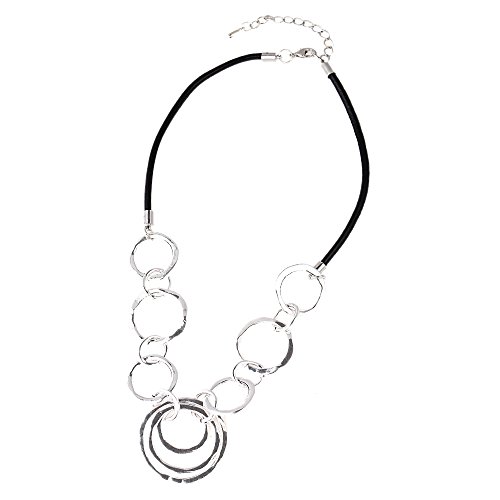 CHICNET Ketten Halskette Lederband schwarz Edelstahl Ringe silberfarben Länge 23cm von CHICNET