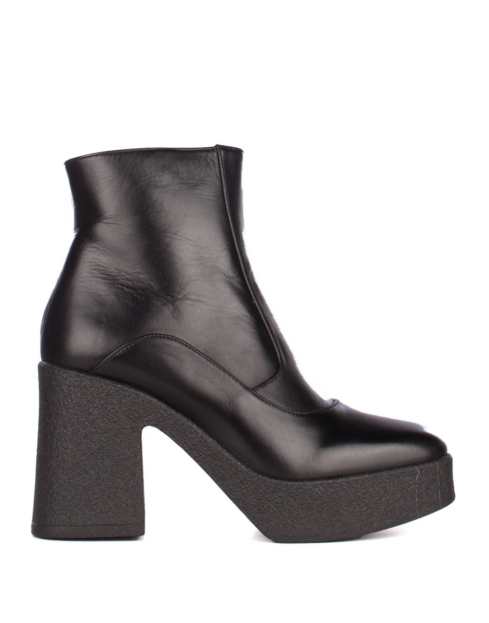 CHIE MIHARA Stiefelette Damen Schwarz von CHIE MIHARA