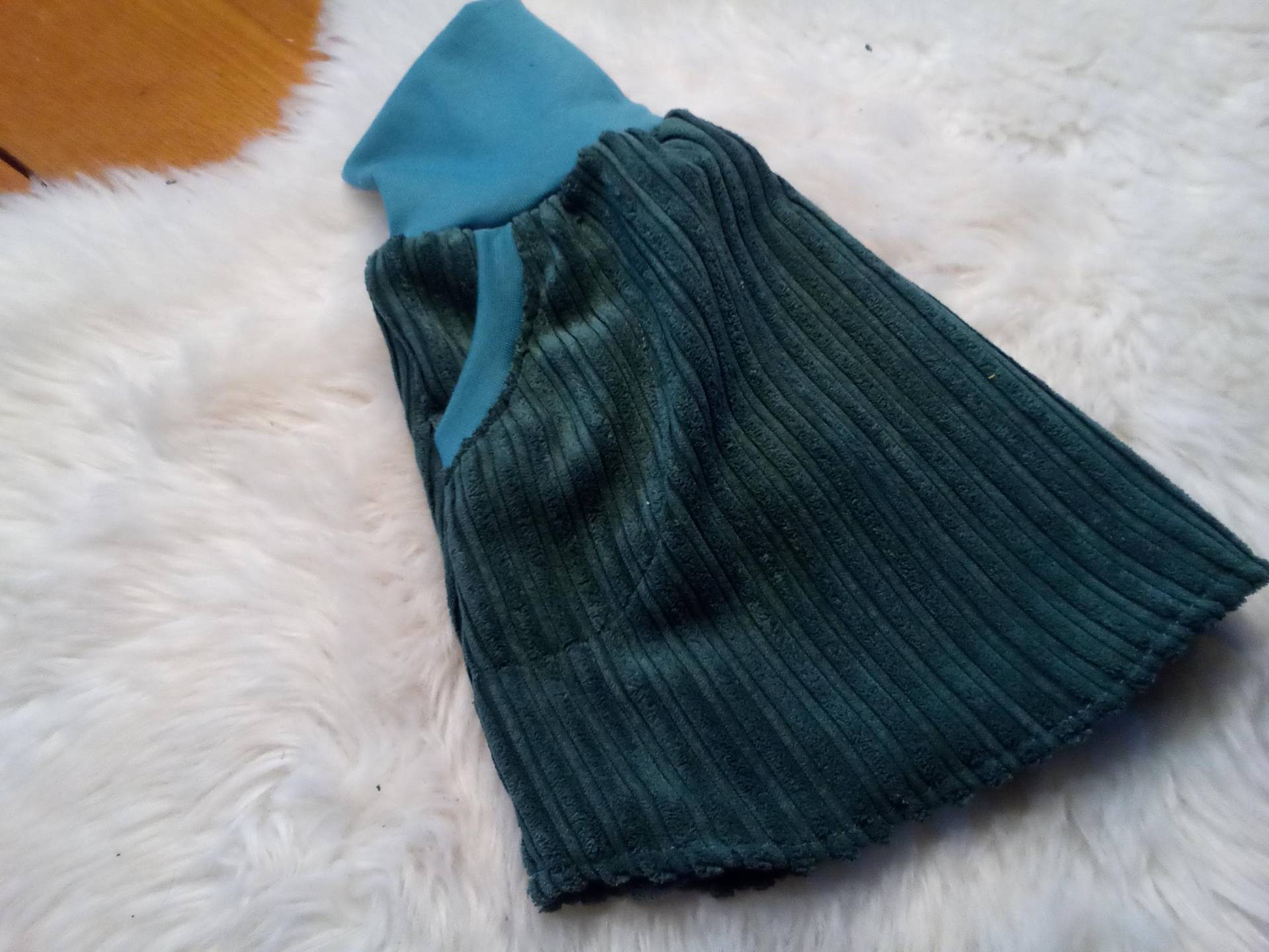 Schicker, Bequemer Cordrock Mit Taschen, Breitcord von CHRIDO