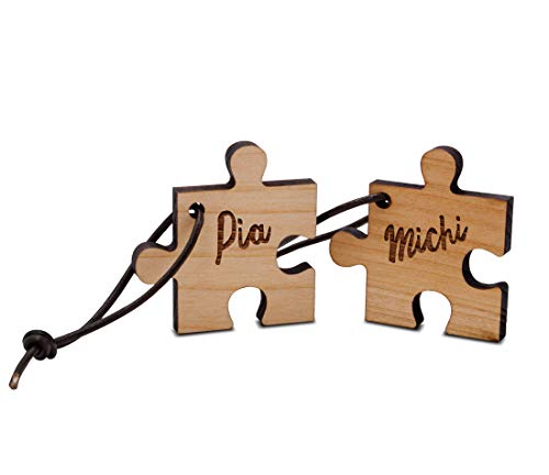 CHRISCK design Schlüsselanhänger aus Vollholz mit Wunsch-Gravur Puzzle Anhänger Ideal als Geburtstagsgeschenk schöne Geschenk-Idee zum Jahrestag für Freunde Freundinnen und Geschwister von CHRISCK design