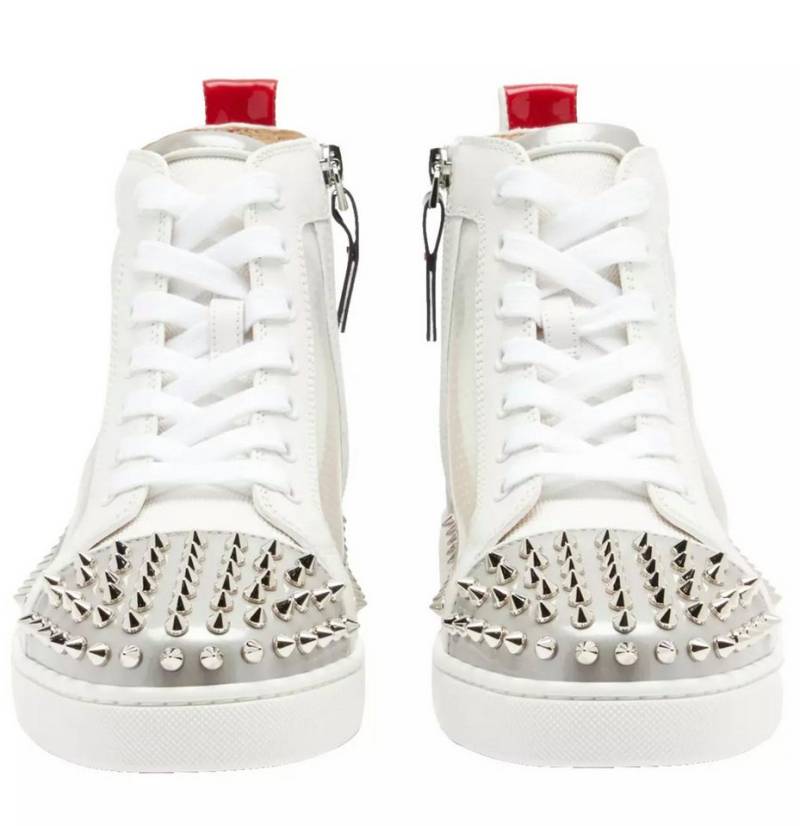 CHRISTIAN LOUBOUTIN Sosoxy Spikes Sneakers Schuhe mit gestreifte Socken Sneakerboots PVC, Leder, Mesh, Rote Lackleder, silberne Spikes von CHRISTIAN LOUBOUTIN