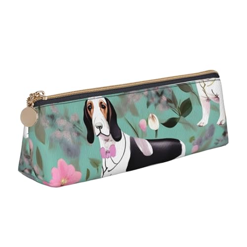 CHUNMINW Sweet Basset Hound Florals Print minimalistisches dreieckiges Leder-Federmäppchen Kosmetik-Organizer mit Volldruck für Reisen und Arbeit von CHUNMINW