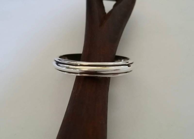 Kleine Sterling Silber Doppel Runde Ring Kleine Sterling Silber Doppel Runde Ring von CHenry