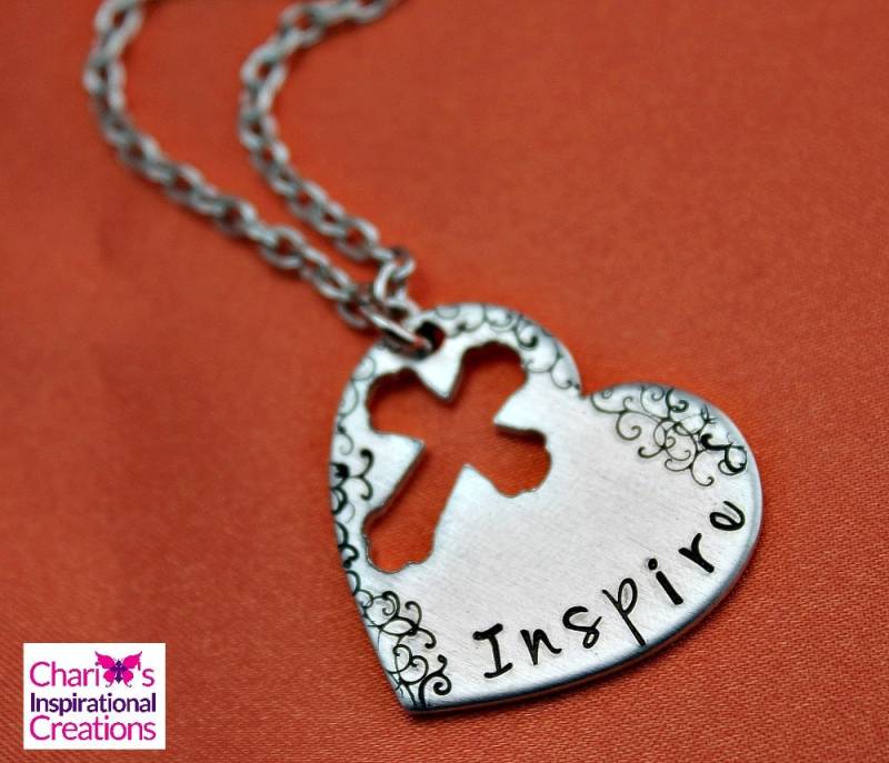 Inspirieren Sie Hand Gestempelt Herz Kreuz Halskette Inspirieren Sie Hand Gestempelt Herz Kreuz Halskette von CICinspireme