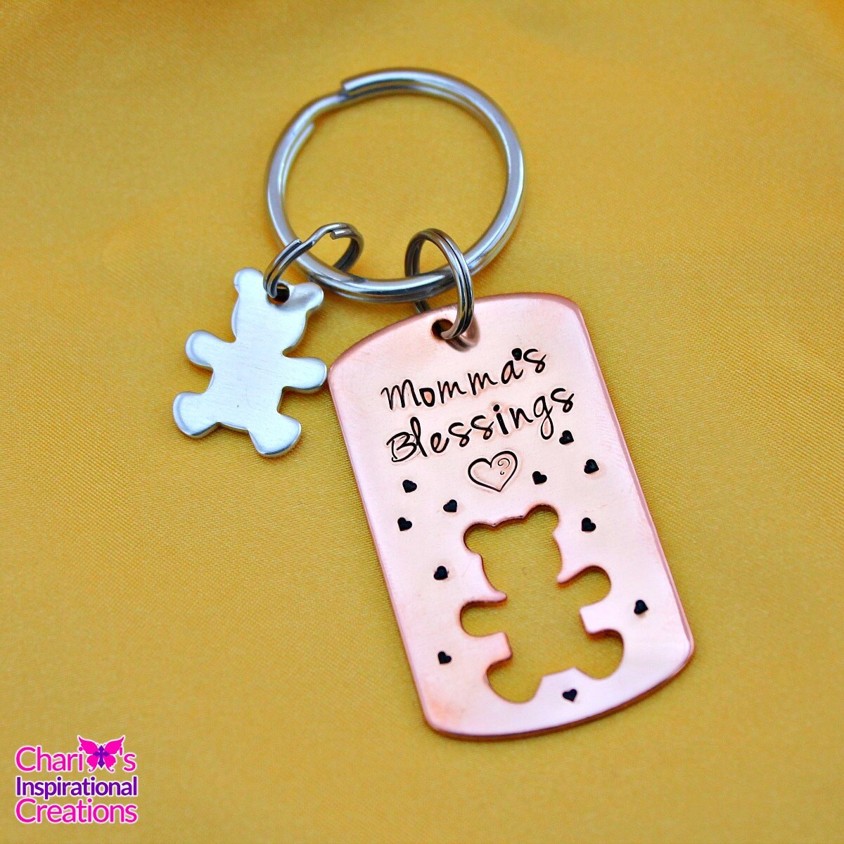 Personalisierte Momma Segen Hand Gestempelt Teddybär Schlüsselanhänger Oder Halskette, Geschenk Für Mama Personalisierte Momma Segen Hand Gestempelt Teddybär Schlüsselanhänger Oder Halskette, Geschenk Für Mama von CICinspireme