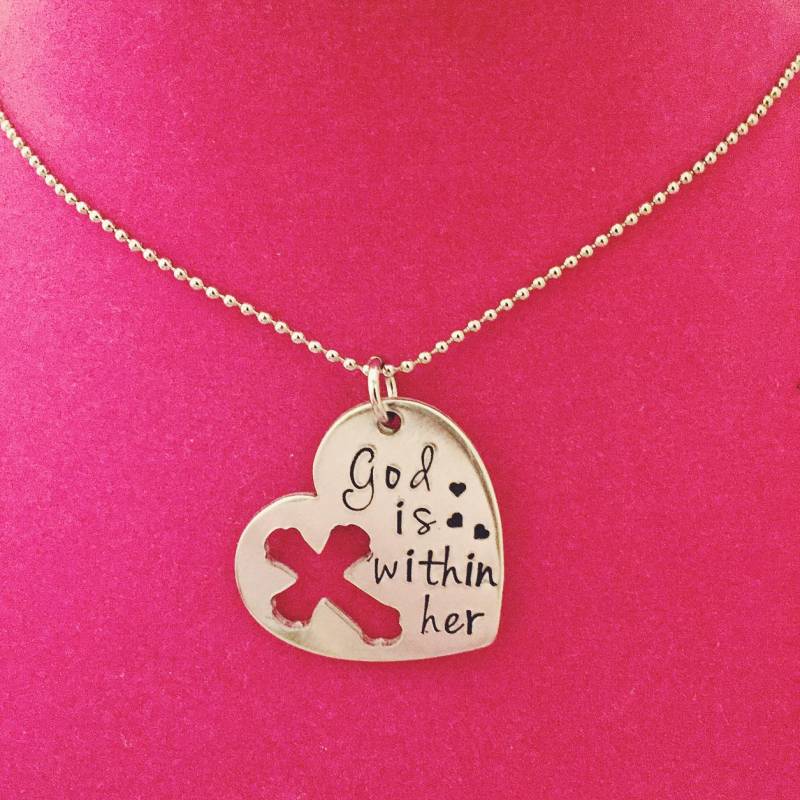 Psalm 465 Gott Ist in Ihrer Hand Gestempelt Herz Halskette Mit Kreuz Psalm 465 Gott Ist in Ihrer Hand Gestempelt Herz Halskette Mit Kreuz von CICinspireme