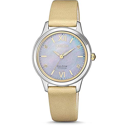 CITIZEN Damen Analog Eco-Drive Uhr Super Titanium Perlmuttzifferblatt Gold EM0724-17Y von CITIZEN
