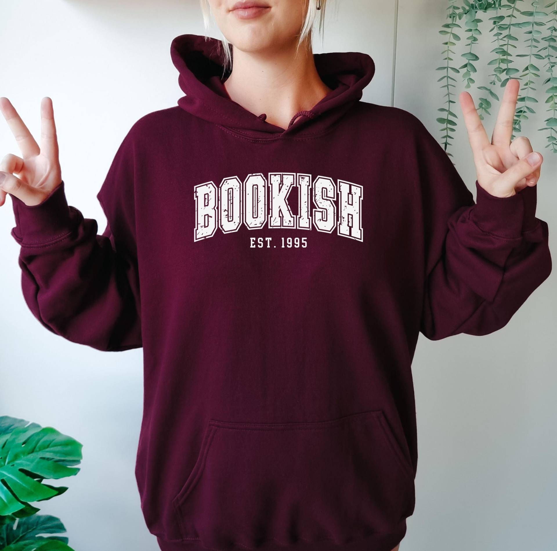 Personalisierter Bookish Hoodie Buchliebhaber Sweatshirt Bücherwurm Geschenk Bookworm Geburtstag Weihnachtsgeschenk Book Club Merch von CIWDesignCo