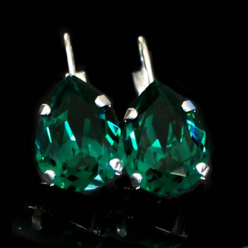 Smaragd Teardrop Kristallohrringe, Kristall Baumeln Ohrringe, Grün Silber Tropfen Ohrringe von CJRoseBoutique